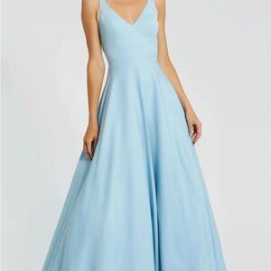 NWT Mac Duggal Pale Blue V-Neck Gown